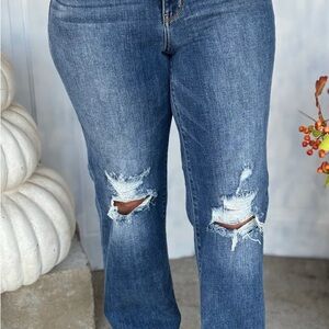 Judy Blue Distressed Jeans